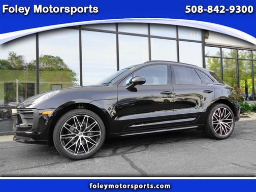 2023 Porsche Macan T AWD