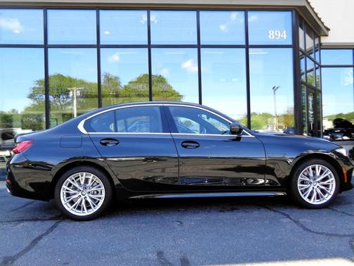 2024 BMW 330 i xDrive