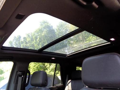 2021 Chevrolet Tahoe 4WD 4dr RST