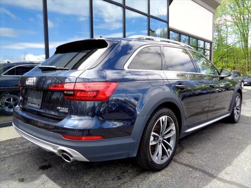 2017 Audi A4 2.0T Prestige