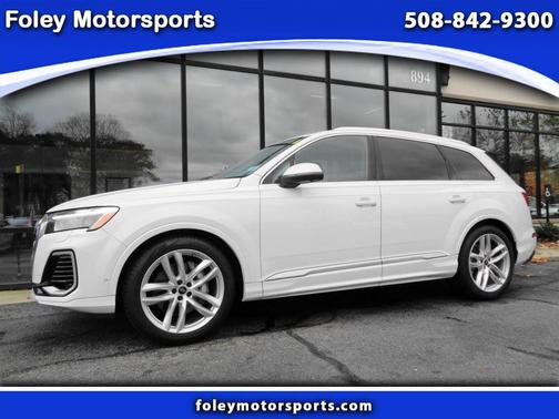 2025 Audi Q7 55 Premium Plus