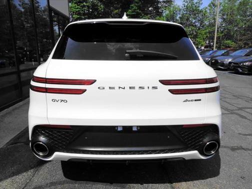 2022 Genesis GV70 3.5T Sport AWD *Ltd Avail*