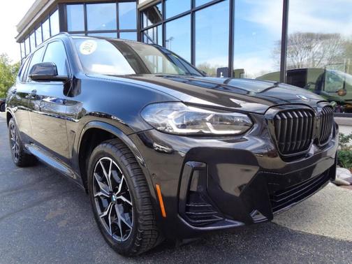 Black 2023 BMW X3 xDrive30i