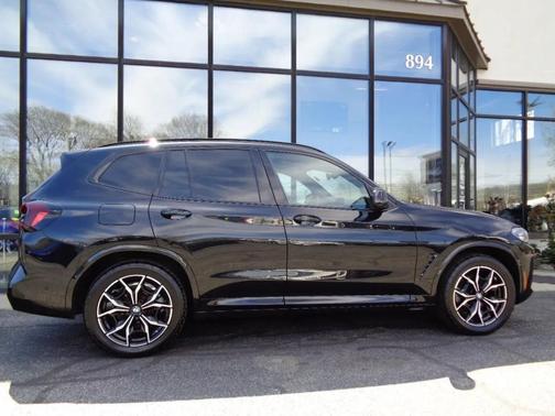 Black 2023 BMW X3 xDrive30i