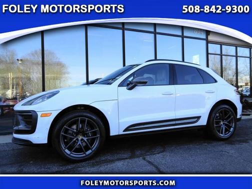 2023 Porsche Macan T AWD