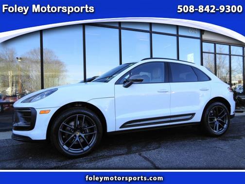 2023 Porsche Macan T AWD