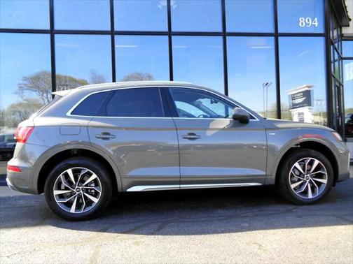 2023 Audi Q5 45 S line Premium Plus