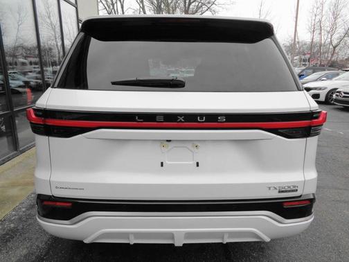 2025 Lexus TX 500h F SPORT Premium