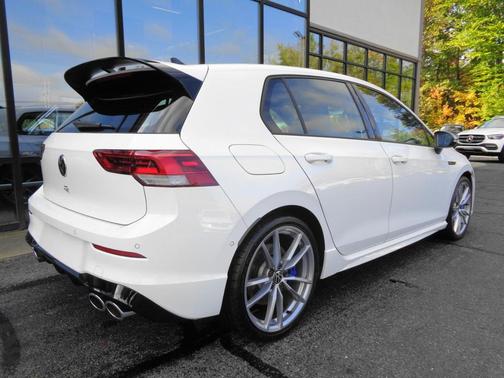 2024 Volkswagen Golf R 2.0T DSG
