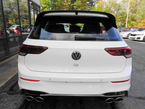 2024 Volkswagen Golf R 2.0T DSG