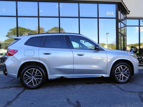 2023 BMW X1 xDrive28i