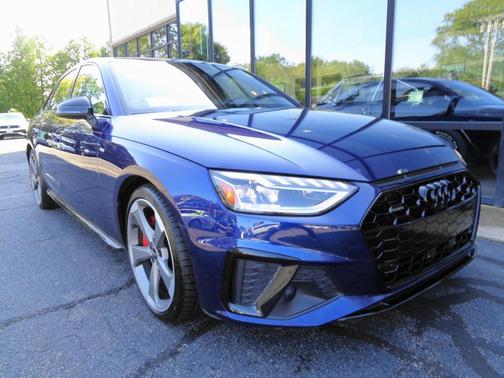 2023 Audi A4 45 S line Premium Plus