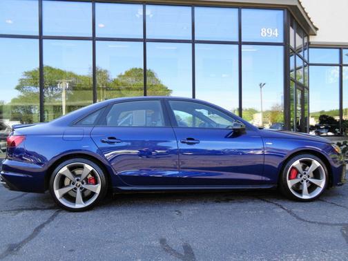 2023 Audi A4 45 S line Premium Plus
