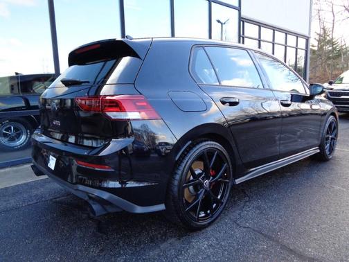 2024 Volkswagen Golf GTI 1.4T TSI