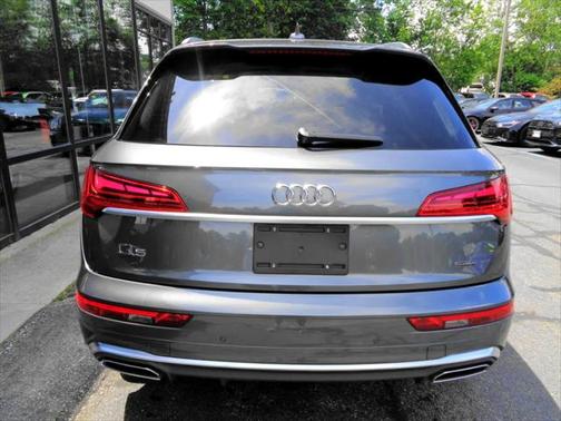 2022 Audi Q5 45 S line Premium