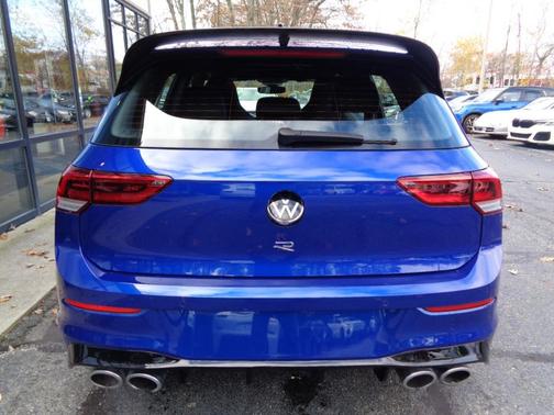 2022 Volkswagen Golf R 2.0T Manual