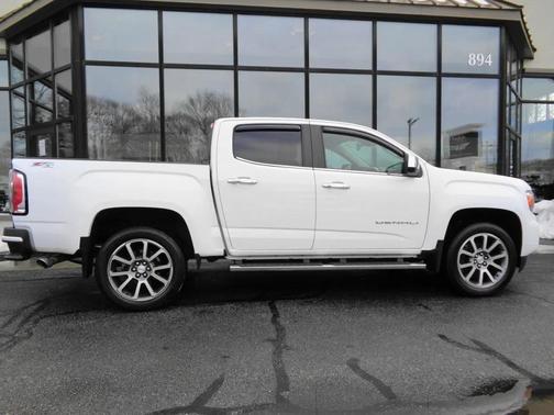 2021 GMC Canyon Denali