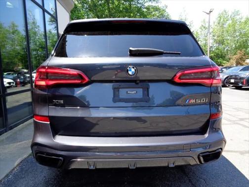 2020 BMW X5 M50i