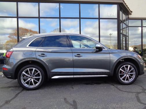 2024 Audi SQ5 3.0T Premium