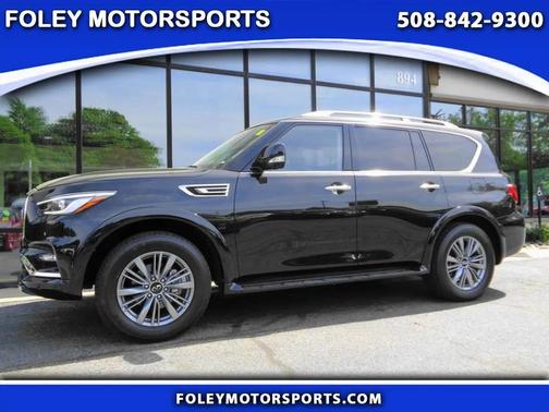 Black 2024 INFINITI QX80 Luxe
