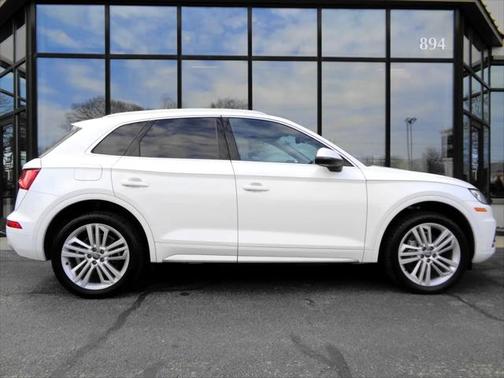 2020 Audi Q5 45 Premium Plus