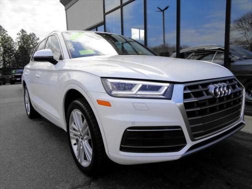 2020 Audi Q5 45 Premium Plus