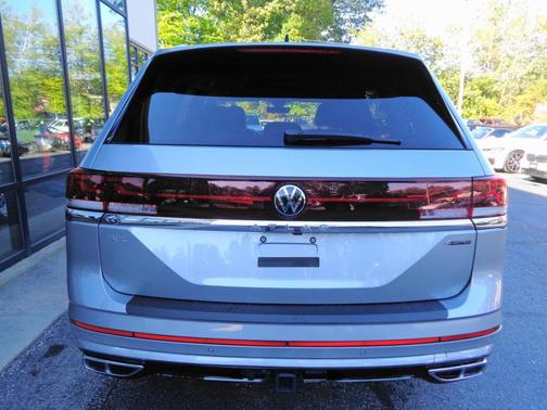 2024 Volkswagen Atlas 2.0T SEL Premium R-Line 4MOTION
