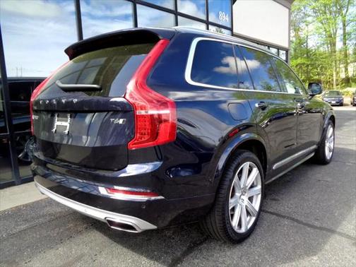 2019 Volvo XC90 T6 Inscription