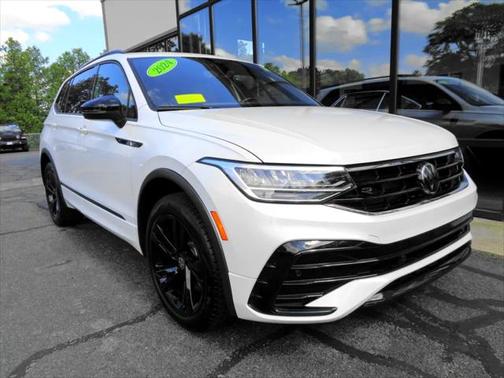 2024 Volkswagen Tiguan 2.0T SE R-Line Black 4MOTION