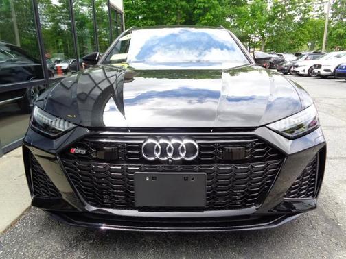 Black 2026 Audi RS 6 Avant 4.0T