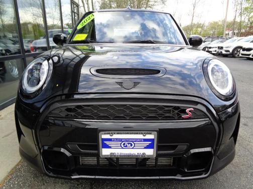 Black 2024 MINI Convertible Cooper S