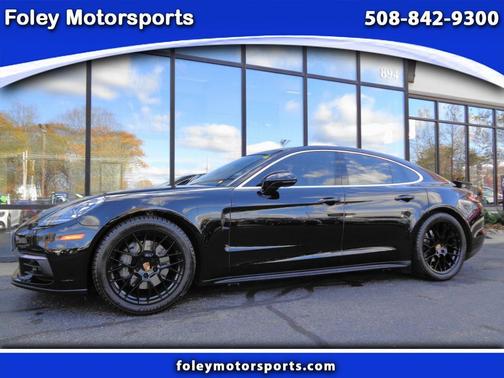 2018 Porsche Panamera 4S