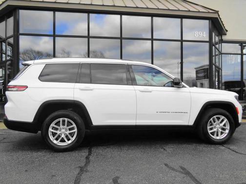 2021 Jeep Grand Cherokee L Laredo