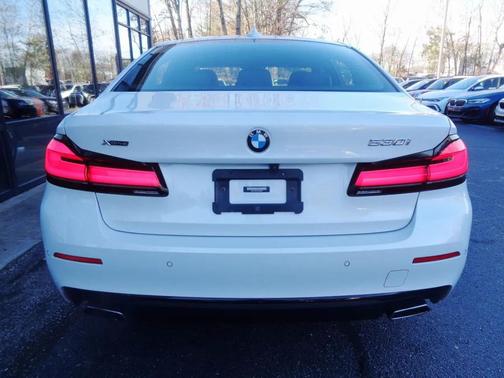 White 2021 BMW 530 530i xDrive Sedan