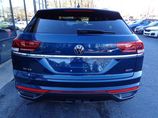 2022 Volkswagen Atlas Cross Sport 3.6L V6 SE w/Technology