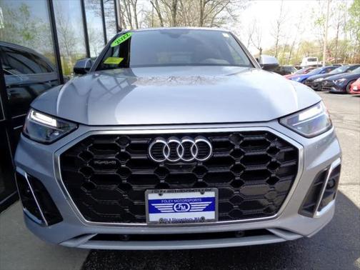 2022 Audi Q5 45 S line Premium Plus