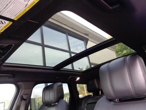 2021 Land Rover Range Rover Sport HSE Silver Edition