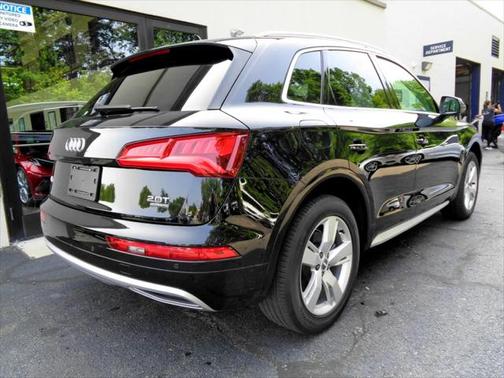 2018 Audi Q5 2.0 TFSI Tech Premium Plus