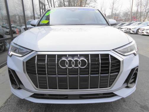 2024 Audi Q3 45 S line Premium Plus