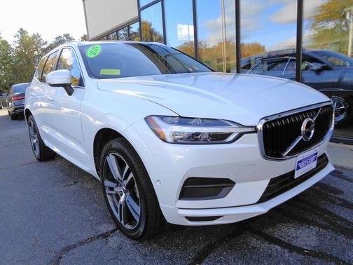 2019 Volvo XC60 T5 Momentum