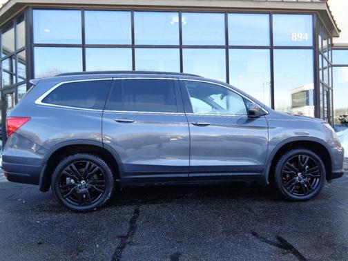 2022 Honda Pilot Special Edition AWD