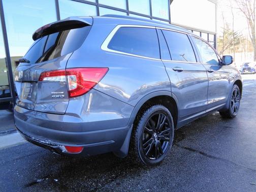 2022 Honda Pilot Special Edition AWD