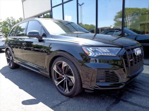 2023 Audi SQ7 4.0T Premium Plus