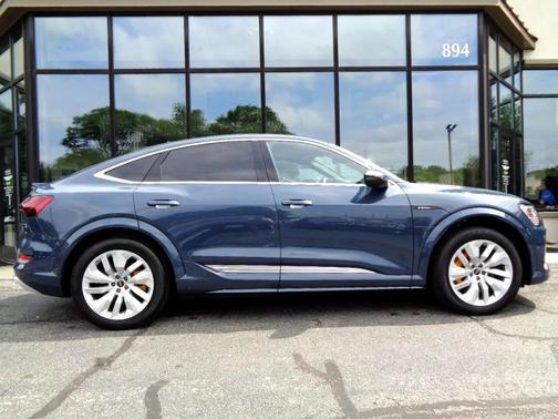 2023 Audi e-tron S Sportback Prestige quattro