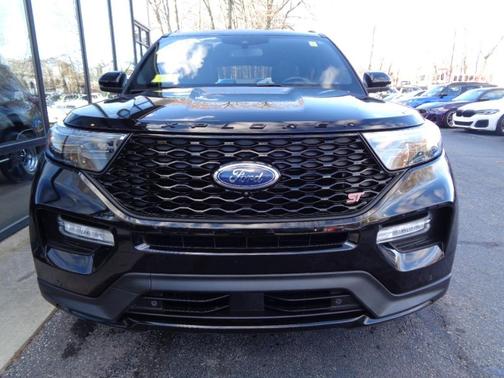 2022 Ford Explorer ST 4WD