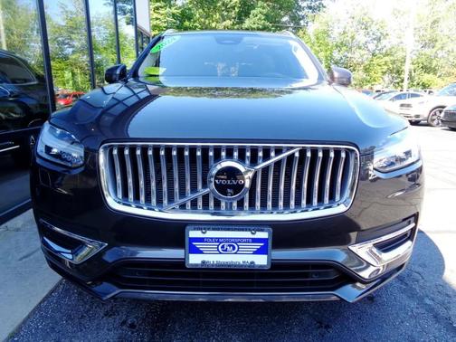 2024 Volvo XC90 B6 AWD Plus Bright Theme 7P
