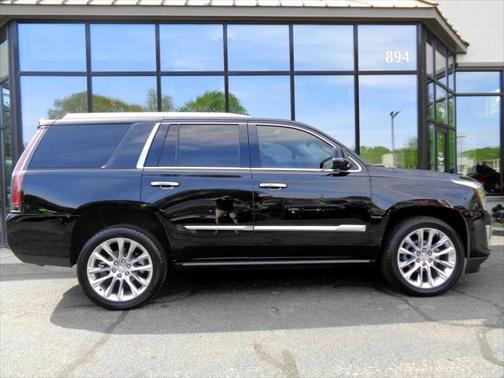 2017 Cadillac Escalade Premium Luxury