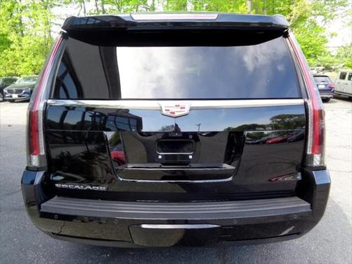 2017 Cadillac Escalade Premium Luxury
