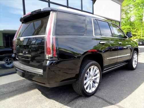 2017 Cadillac Escalade Premium Luxury