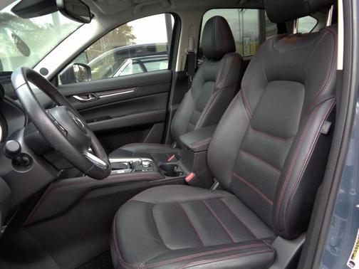 2025 Mazda CX-5 Carbon Edition